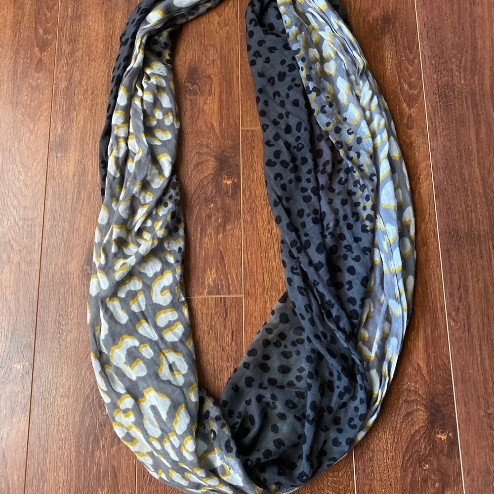 3 FOR $25: Leopard Print Sheer Scarf